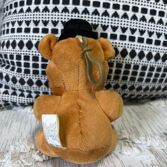 2015 Five Nights At Freddy's Freddy Fazbear 6”Plush FNAF. Keychain - Picture 2 of 4